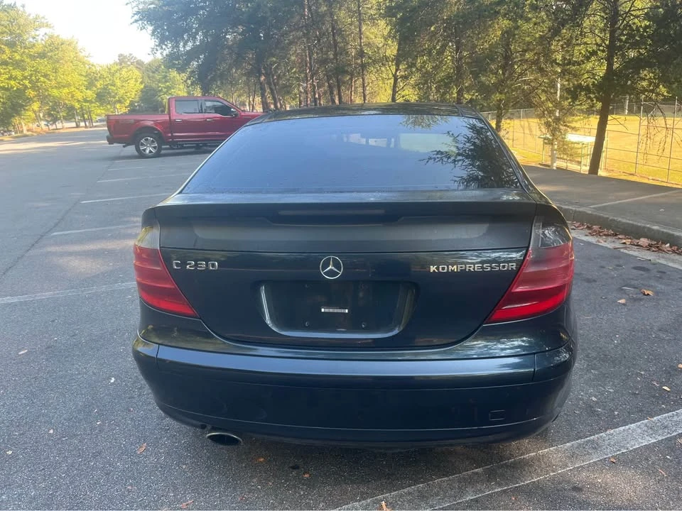 2004 Mercedes-Benz W203 C-Class - Image 8 of 18