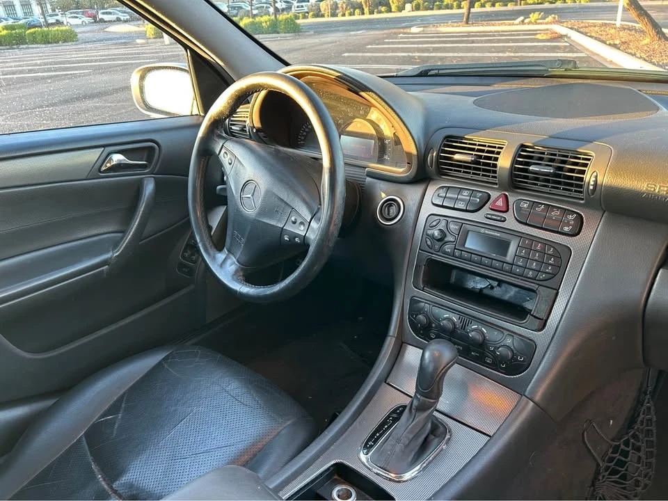 2004 Mercedes-Benz W203 C-Class - Image 5 of 6