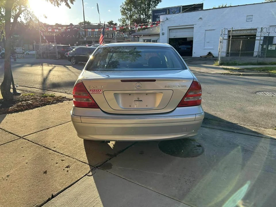 2004 Mercedes-Benz W203 C-Class - Image 8 of 8