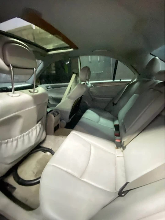2004 Mercedes-Benz W203 C-Class - Image 6 of 8