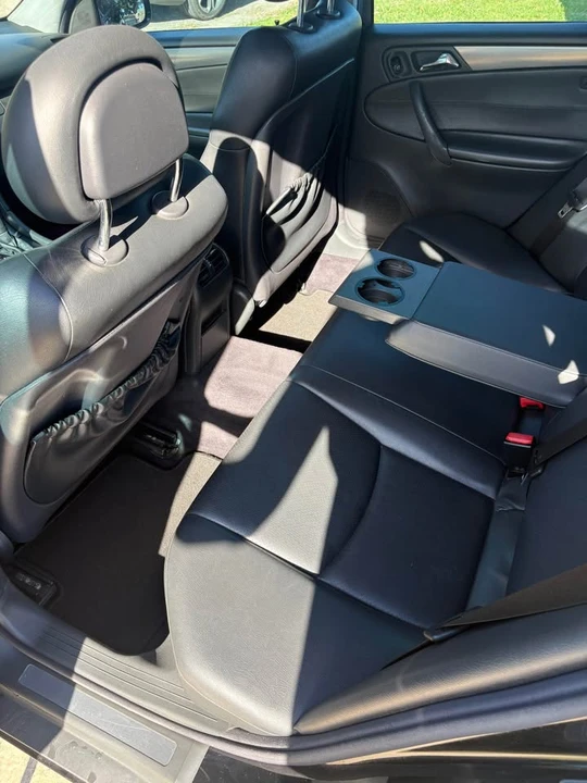 2004 Mercedes-Benz W203 C-Class - Image 7 of 20