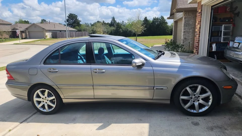2004 Mercedes-Benz W203 C-Class - Image 3 of 10