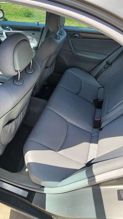 2004 Mercedes-Benz W203 C-Class - Image 7 of 10