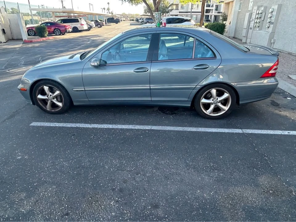 2004 Mercedes-Benz W203 C-Class - Image 4 of 6