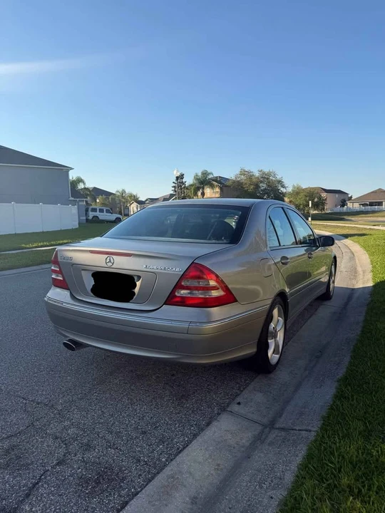 2004 Mercedes-Benz W203 C-Class - Image 4 of 8