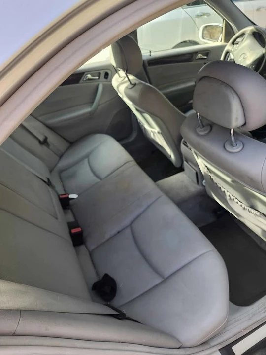 2004 Mercedes-Benz W203 C-Class - Image 5 of 7