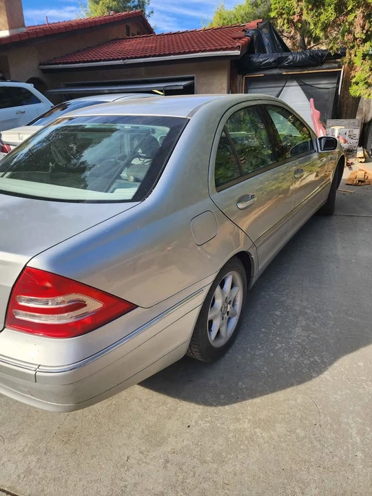 2004 Mercedes-Benz W203 C-Class - Image 6 of 7