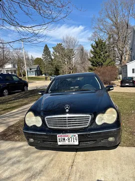 2004 Mercedes-Benz C-Class C 240 4MATIC Sedan