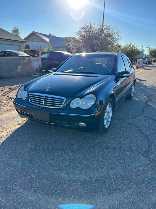 2004 Mercedes-Benz W203 C-Class - Image 3 of 12