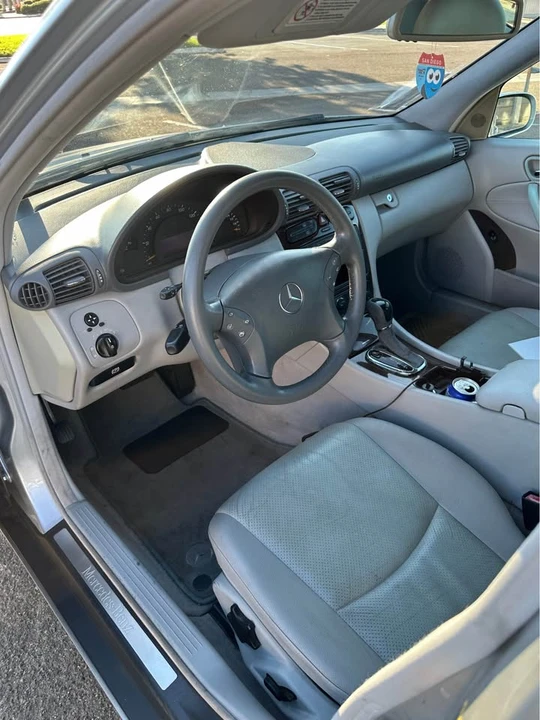 2004 Mercedes-Benz W203 C-Class - Image 7 of 8