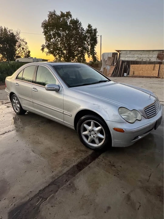 2004 Mercedes-Benz W203 C-Class - Image 4 of 6