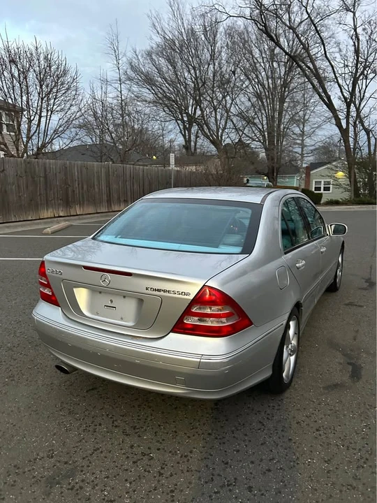 2004 Mercedes-Benz W203 C-Class - Image 6 of 10