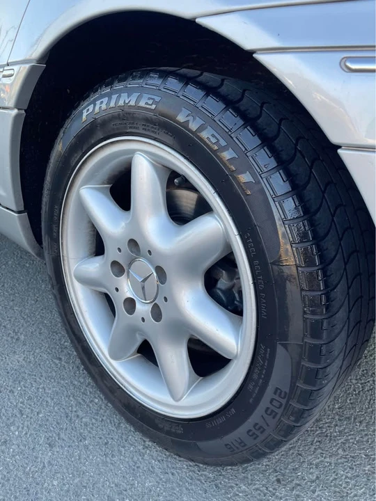 2004 Mercedes-Benz W203 C-Class - Image 11 of 19