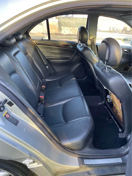 2004 Mercedes-Benz W203 C-Class - Image 14 of 19