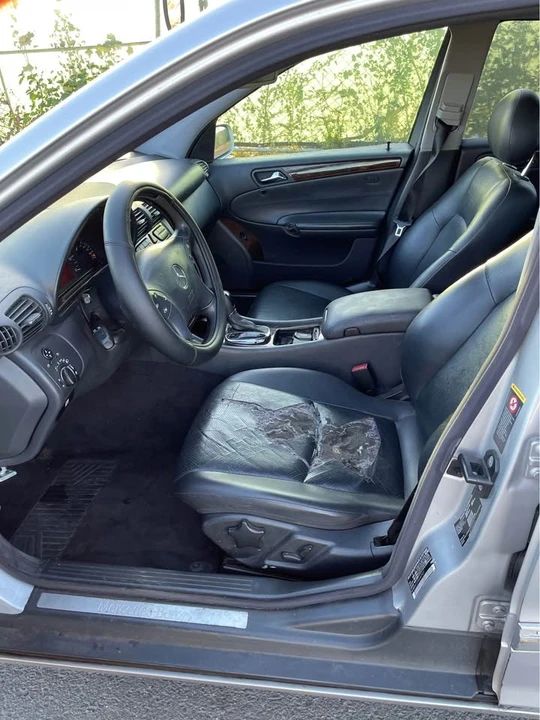 2004 Mercedes-Benz W203 C-Class - Image 18 of 19