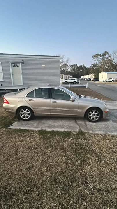 2004 Mercedes-Benz W203 C-Class - Image 3 of 8