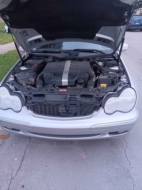 2004 Mercedes-Benz W203 C-Class - Image 2 of 13