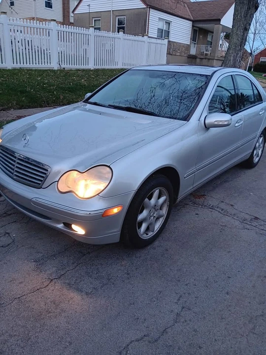 2004 Mercedes-Benz W203 C-Class - Image 3 of 13