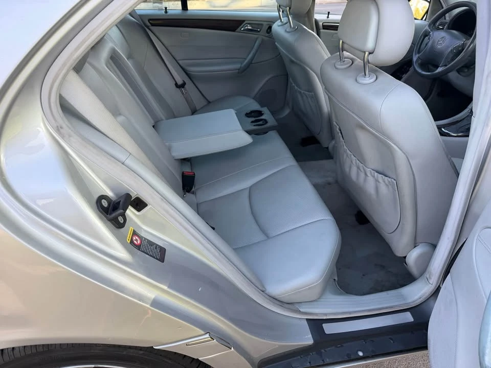 2004 Mercedes-Benz W203 C-Class - Image 5 of 7
