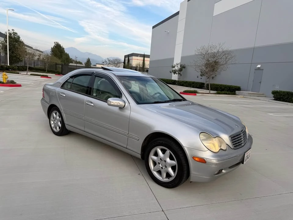 2004 Mercedes-Benz W203 C-Class - Image 6 of 9