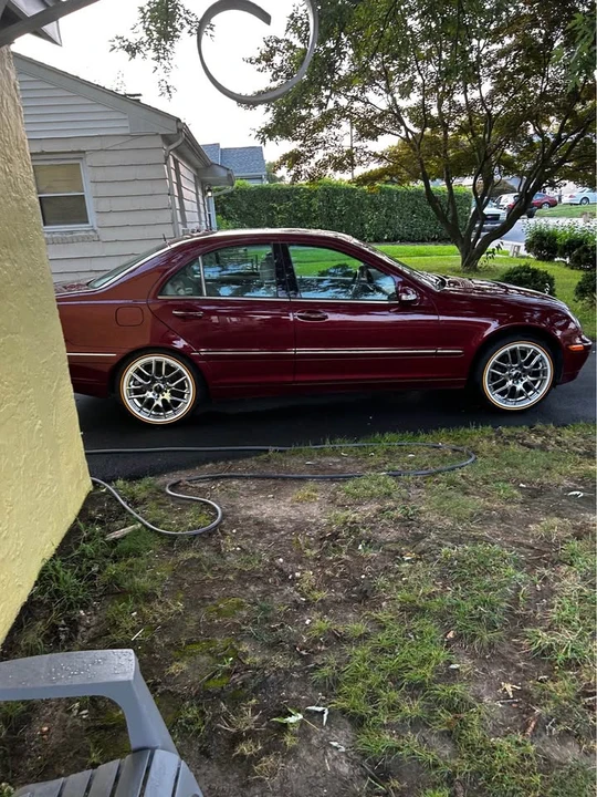 2004 Mercedes-Benz W203 C-Class - Image 2 of 4