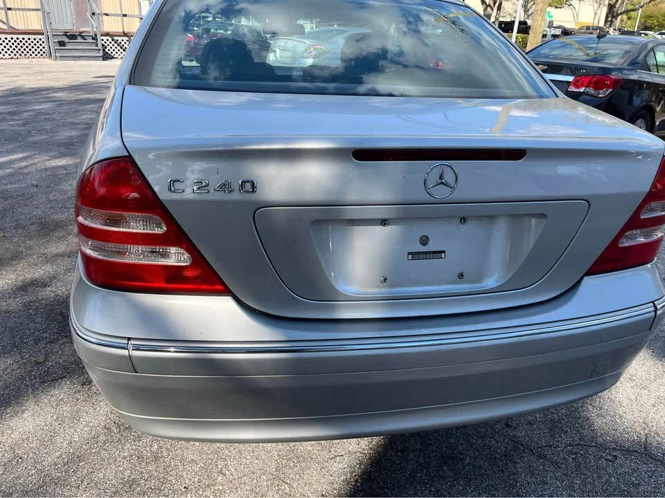 2004 Mercedes-Benz W203 C-Class - Image 10 of 10