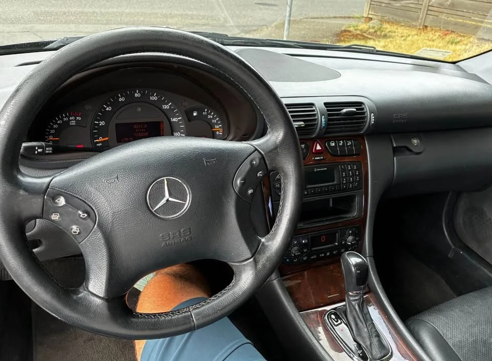 2004 Mercedes-Benz W203 C-Class - Image 12 of 13