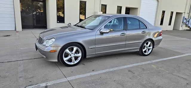2004 Mercedes-Benz C-Class C 320 Sedan