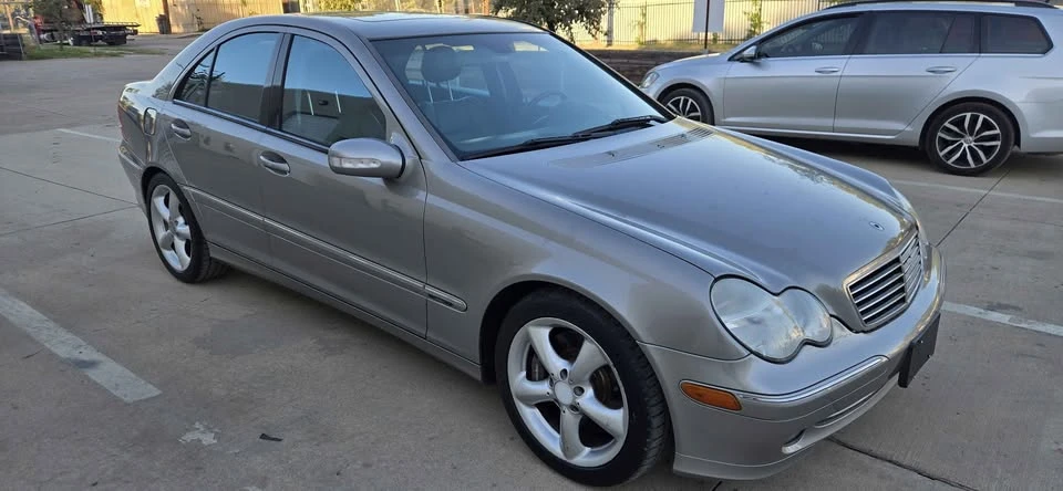 2004 Mercedes-Benz W203 C-Class - Image 8 of 20