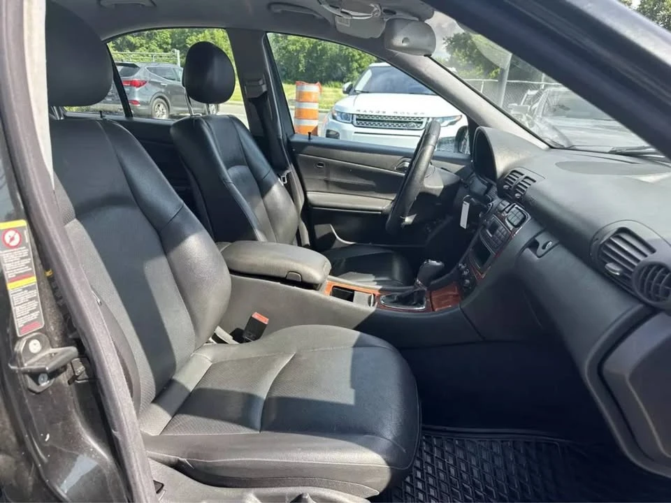 2004 Mercedes-Benz W203 C-Class - Image 15 of 20