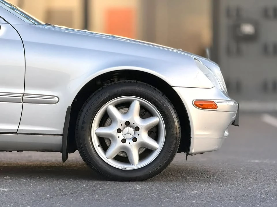 2004 Mercedes-Benz W203 C-Class - Image 7 of 7