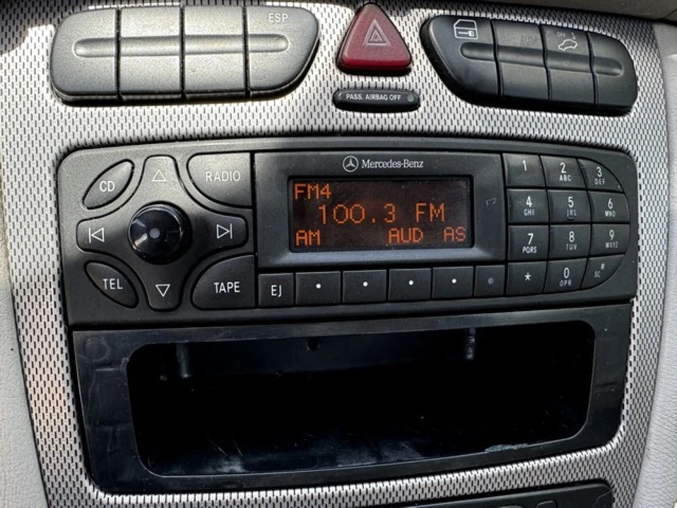 2004 Mercedes-Benz W203 C-Class - Image 19 of 20