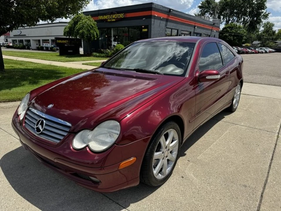 2004 Mercedes-Benz W203 C-Class - Image 8 of 20