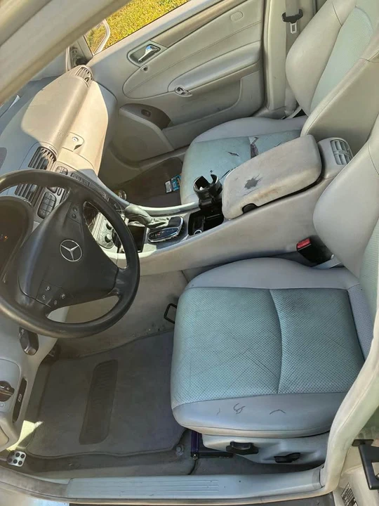 2004 Mercedes-Benz W203 C-Class - Image 2 of 5