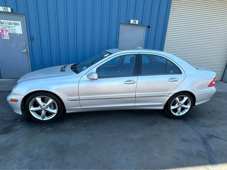 2004 Mercedes-Benz W203 C-Class - Image 7 of 11