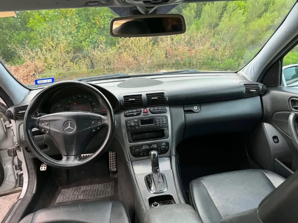 2004 Mercedes-Benz W203 C-Class - Image 6 of 12