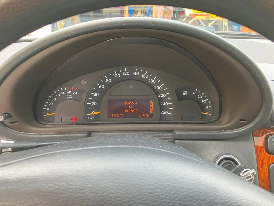 2004 Mercedes-Benz W203 C-Class - Image 10 of 18