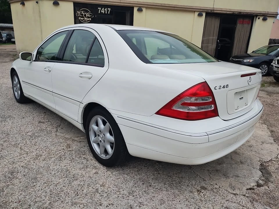 2004 Mercedes-Benz W203 C-Class - Image 5 of 10