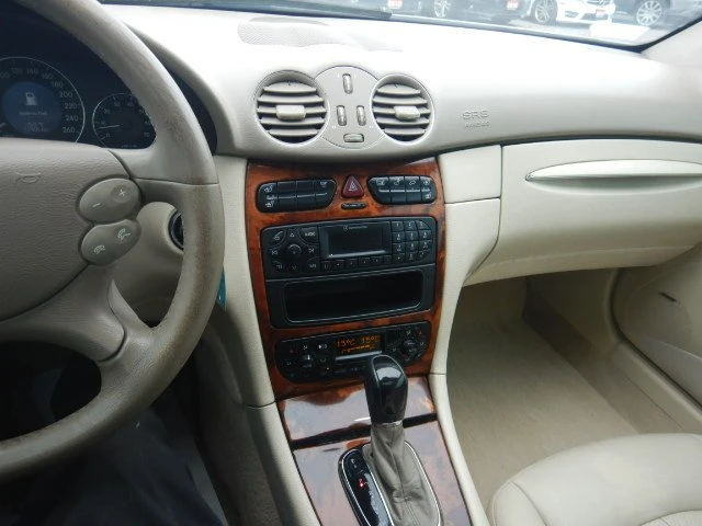 2004 Mercedes-Benz C209/A209 CLK-Class - Image 13 of 20
