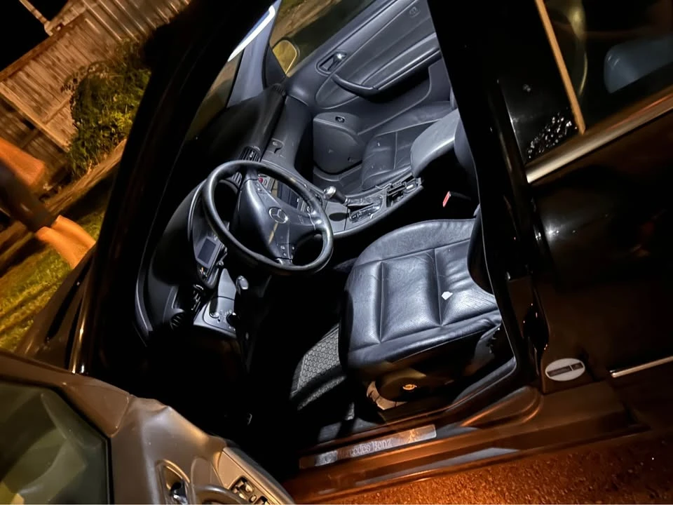 2004 Mercedes-Benz C219 CLS-Class - Image 3 of 3