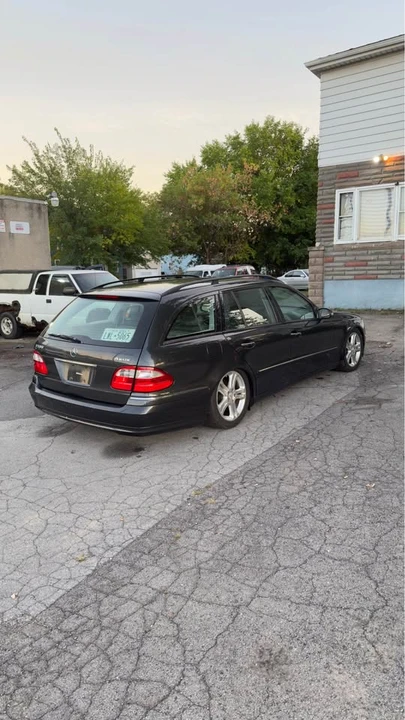 2004 Mercedes-Benz W211 E-Class - Image 11 of 13