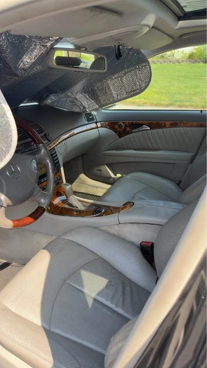 2004 Mercedes-Benz W211 E-Class - Image 2 of 13
