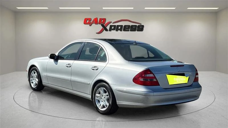 2004 Mercedes-Benz W211 E-Class - Image 9 of 20