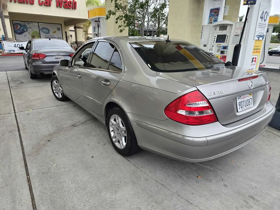 2004 Mercedes-Benz W211 E-Class - Image 15 of 17