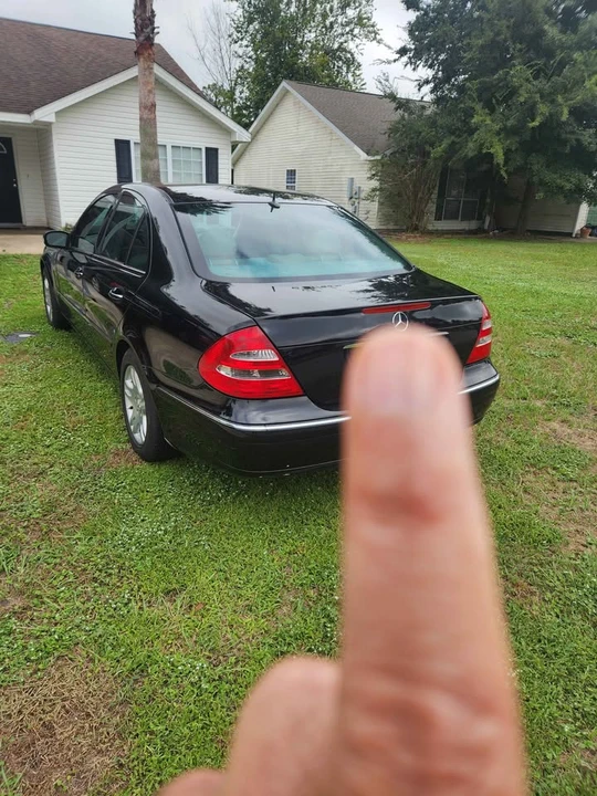2004 Mercedes-Benz W211 E-Class - Image 6 of 10