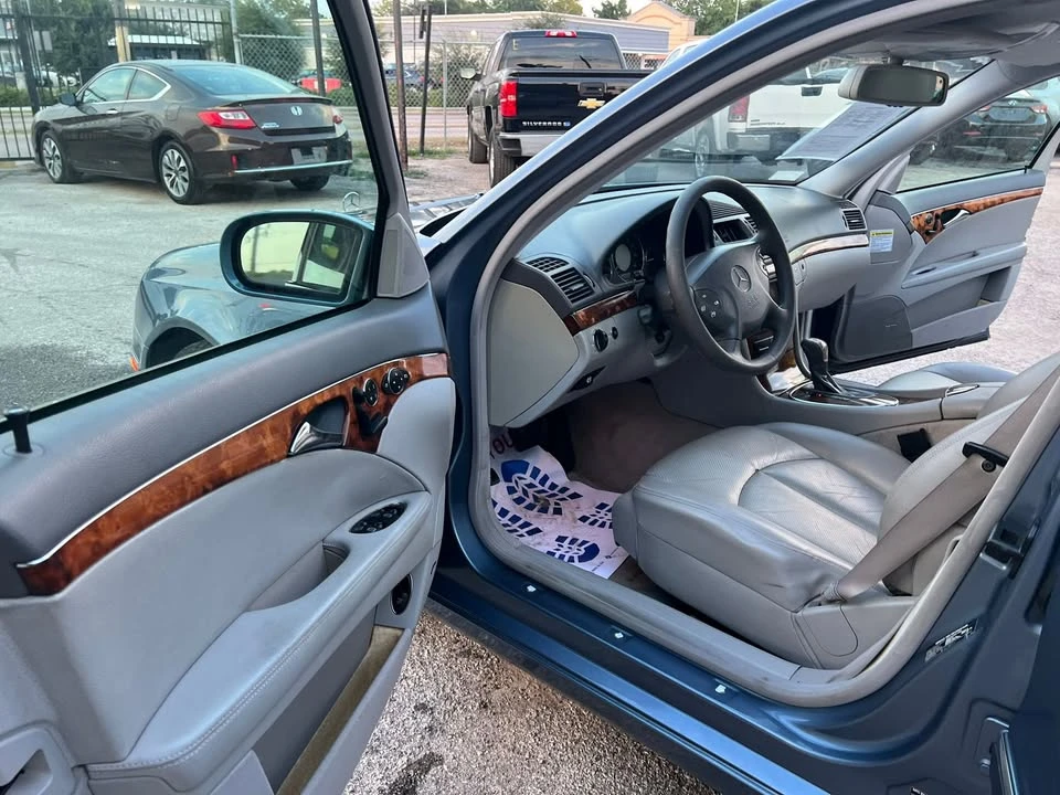 2004 Mercedes-Benz W211 E-Class - Image 16 of 20