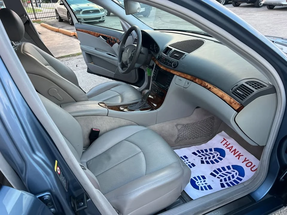 2004 Mercedes-Benz W211 E-Class - Image 10 of 20