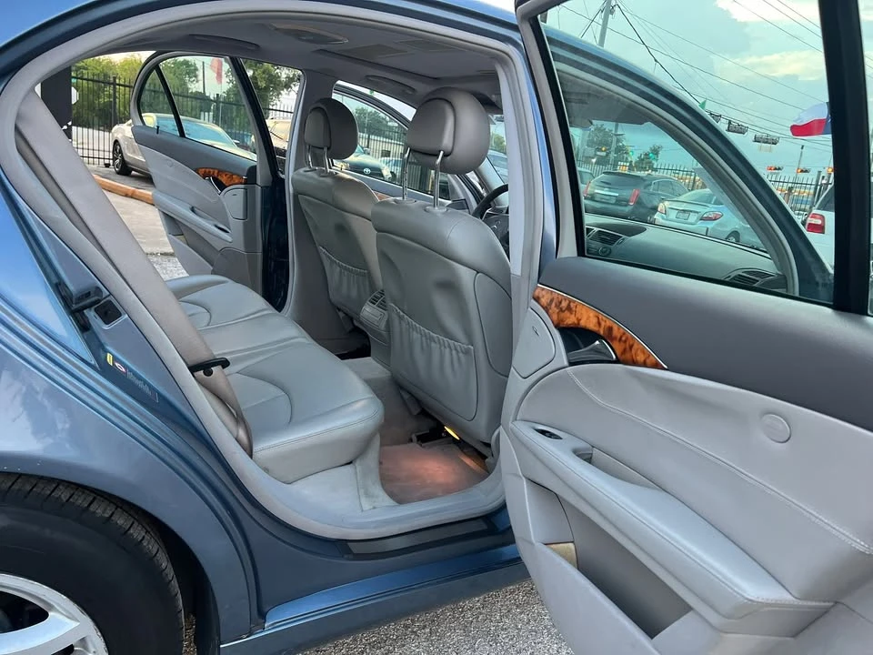 2004 Mercedes-Benz W211 E-Class - Image 9 of 20