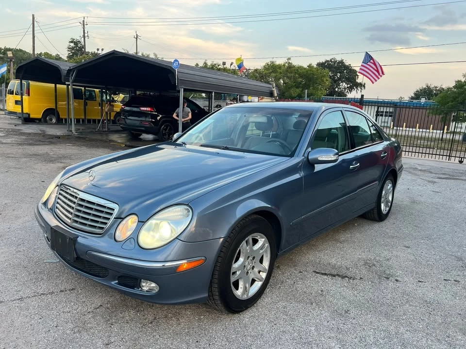 2004 Mercedes-Benz W211 E-Class - Image 3 of 20