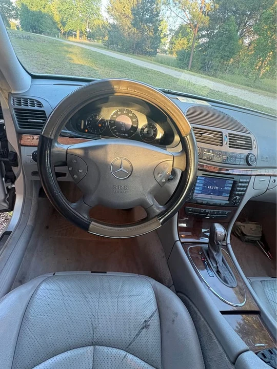 2004 Mercedes-Benz W211 E-Class - Image 10 of 10
